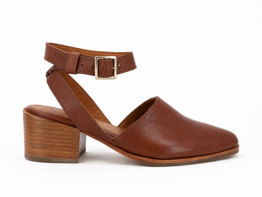 Patina Brown Leather Ankle Strap Block Heel Sandals Women’s US 7 Closed Toe Boho
